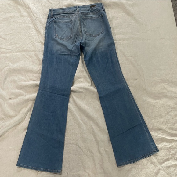 ~Kut from the Kloth Jane Flare Jeans~ - Picture 2 of 8